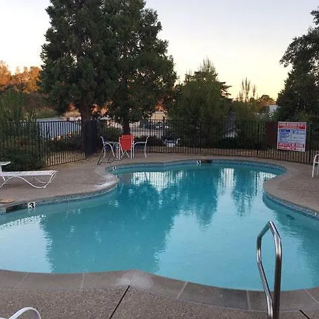 Linda Vista Motel